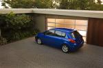 Nissan Versa Hatchback 2010 года